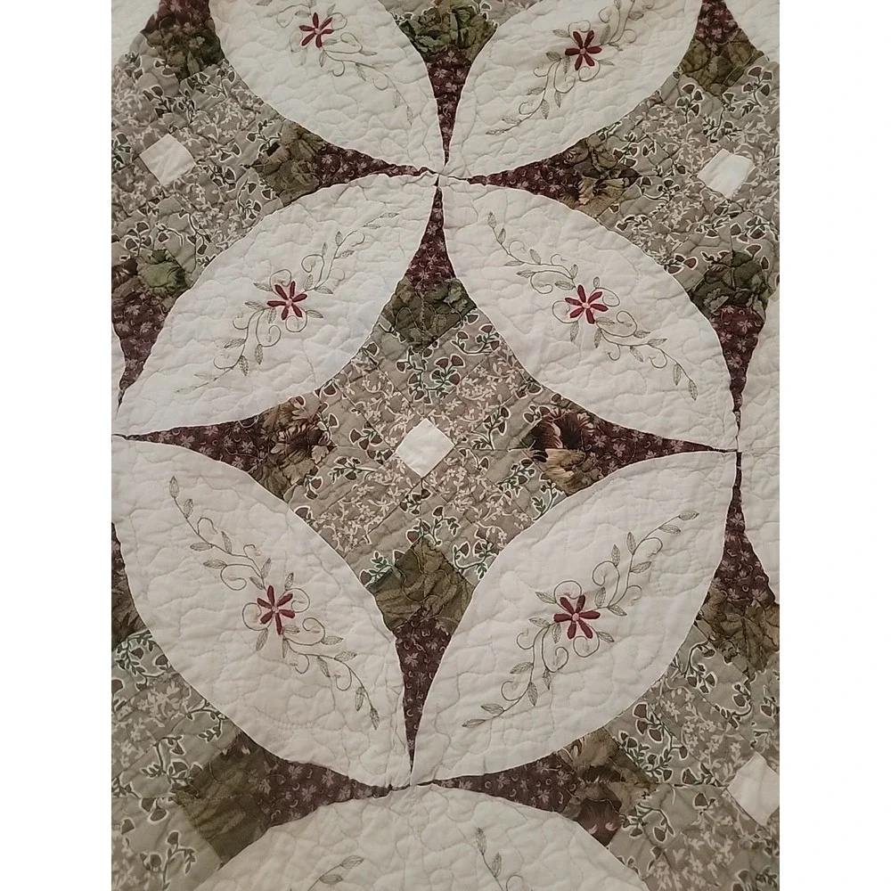 Vintage JC Penneys Home Collection Daybed Quilt, Cream, Burgundy, Flowers